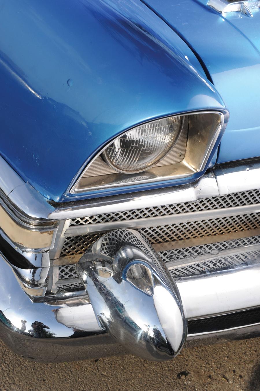  Packard Caribbean Convertible Blue 1956 года  (фото 3 из 12)